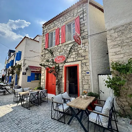 Sultys Koeyici Alaçatı