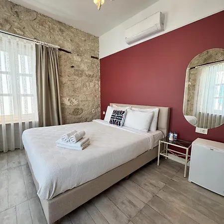 Sultys Koeyici Otel *